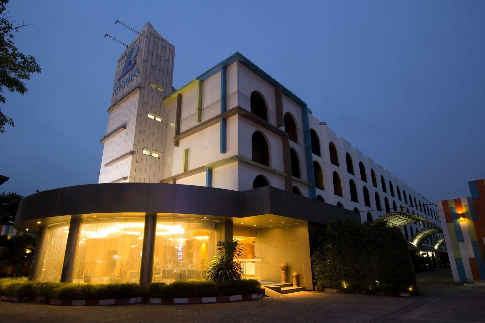 Hotel Papa Bangkok Siriraj Dış mekan fotoğraf